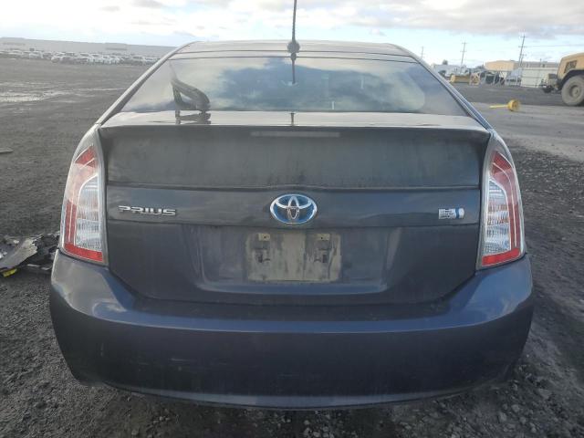 JTDKN3DU3F1999158 - 2015 TOYOTA PRIUS GRAY photo 6