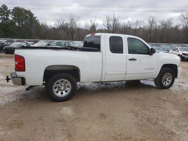 1GCRCREA4BZ177122 - 2011 CHEVROLET SILVERADO C1500  LS WHITE photo 3