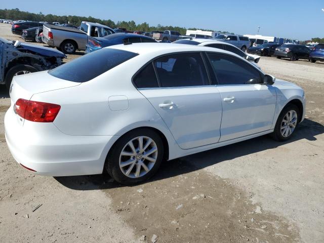 3VWD07AJXEM407021 - 2014 VOLKSWAGEN JETTA SE WHITE photo 3