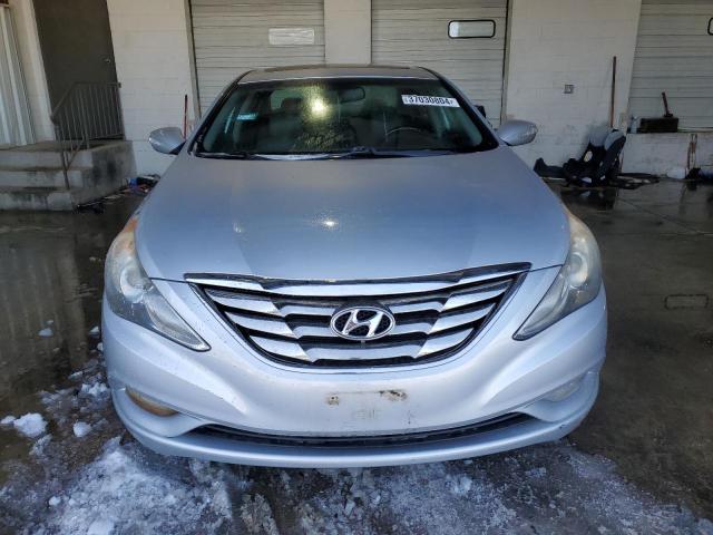 5NPEC4AC0BH001071 - 2011 HYUNDAI SONATA SE SILVER photo 5