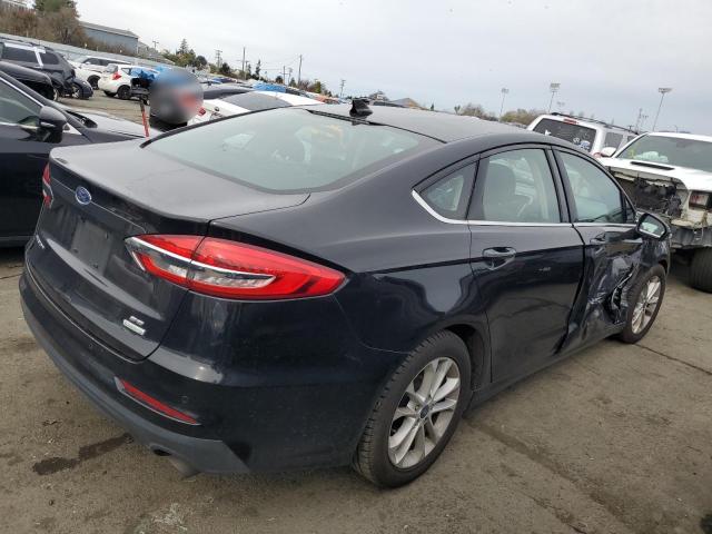 3FA6P0HD0KR203928 - 2019 FORD FUSION SE BLACK photo 3