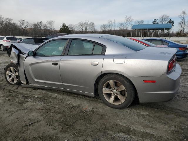 2C3CDXBG3EH284641 - 2014 DODGE CHARGER SE SILVER photo 2