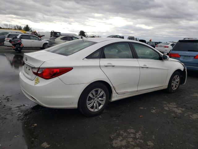 5NPEB4AC0DH551568 - 2013 HYUNDAI SONATA GLS WHITE photo 3