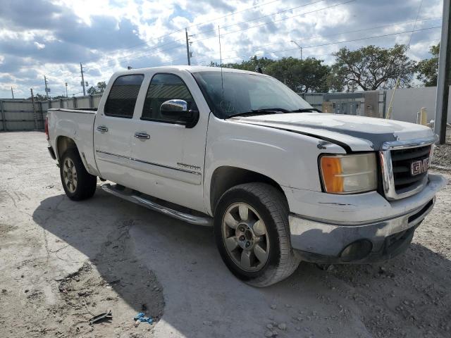 3GTP1VE04BG301063 - 2011 GMC SIERRA C1500 SLE WHITE photo 4