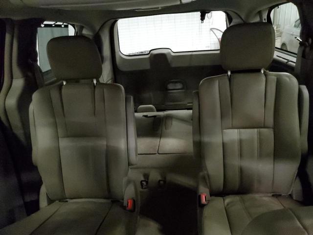 2C4RC1CG3GR175081 - 2016 CHRYSLER TOWN & COU TOURING L BURGUNDY photo 10