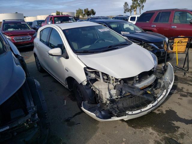 JTDKDTB30C1517612 - 2012 TOYOTA PRIUS C WHITE photo 4