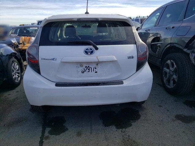 JTDKDTB30C1517612 - 2012 TOYOTA PRIUS C WHITE photo 6