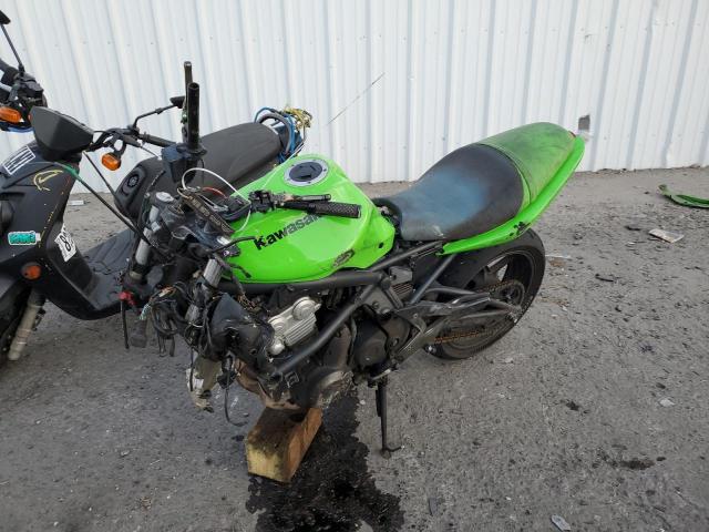 JKAEXEA168A044509 - 2008 KAWASAKI EX650 A İki rəngli foto 2