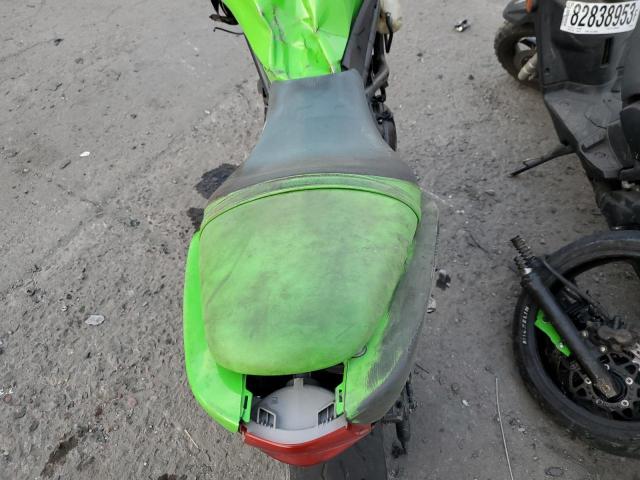 JKAEXEA168A044509 - 2008 KAWASAKI EX650 A İki rəngli foto 6