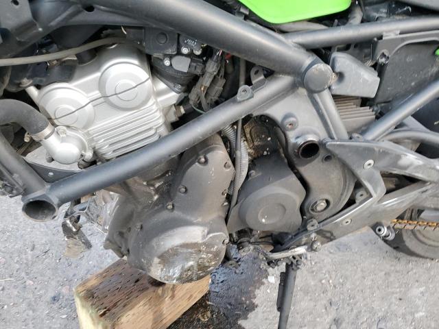 JKAEXEA168A044509 - 2008 KAWASAKI EX650 A İki rəngli foto 7