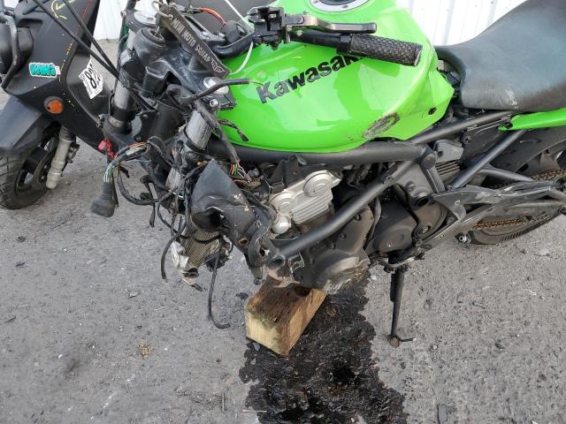 JKAEXEA168A044509 - 2008 KAWASAKI EX650 A İki rəngli foto 9