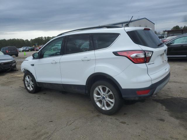 1FMCU0GD8JUB36098 - 2018 FORD ESCAPE SE WHITE photo 2