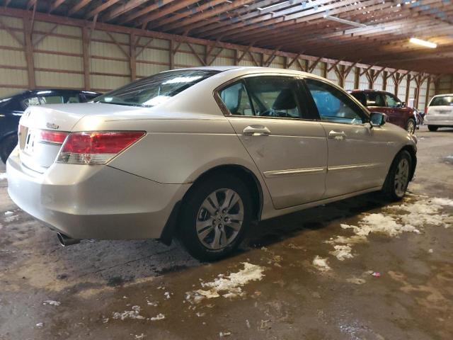 1HGCP2F62BA041020 - 2011 HONDA ACCORD SE SILVER photo 3