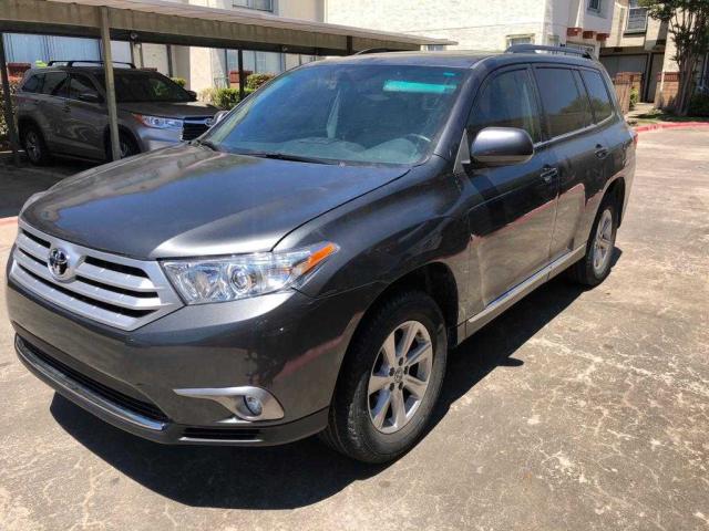 5TDZK3EH7BS047110 - 2011 TOYOTA HIGHLANDER BASE  photo 2