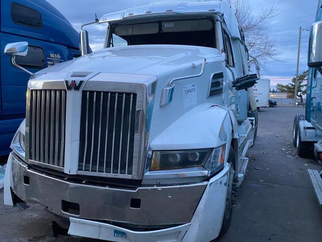 5KJJBHDR0KLKS9675 - 2019 WESTERN STAR/AUTO CAR 5700 XE WHITE photo 2