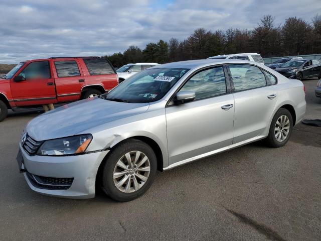 2013 VOLKSWAGEN PASSAT S, 