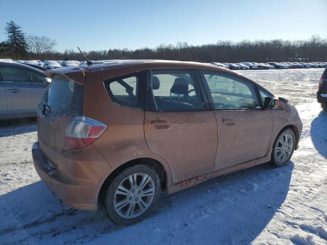 JHMGE8H43AC012373 - 2010 HONDA FIT SPORT ORANGE photo 3