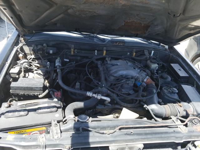 JN8AR05YXTW002465 - 1996 NISSAN PATHFINDER LE  photo 7