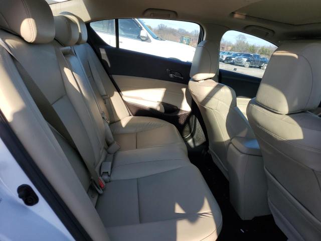 19UDE2F30JA000884 - 2018 ACURA ILX BASE WATCH PLUS WHITE photo 10