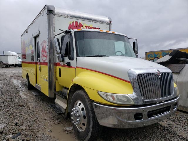 2004 INTERNATIONAL 4000 4300, 