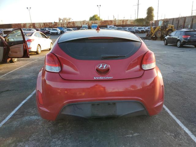 KMHTC6AD6CU066229 - 2012 HYUNDAI VELOSTER RED photo 6