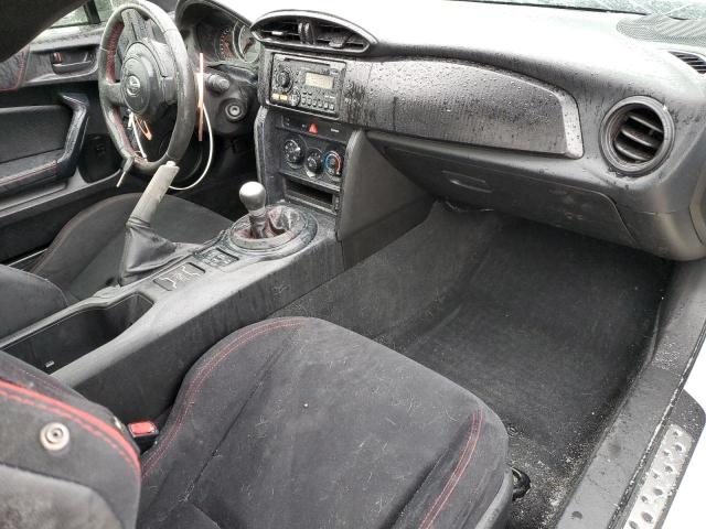 JF1ZNAA18D2707708 - 2013 TOYOTA SCION FR-S WHITE photo 8
