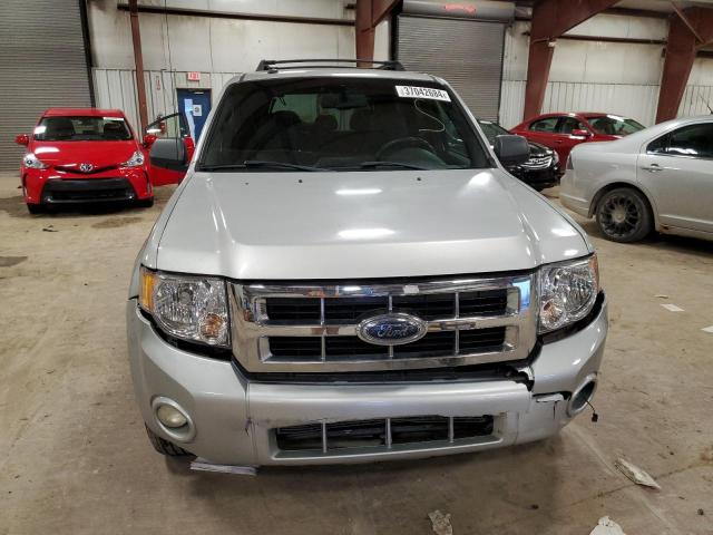 1FMCU03G69KA09406 - 2009 FORD ESCAPE XLT SILVER photo 5