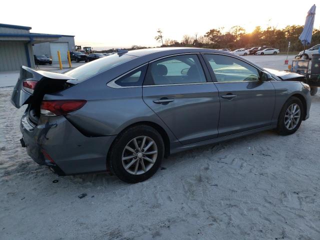 5NPE24AF4JH728757 - 2018 HYUNDAI SONATA SE GRAY photo 3