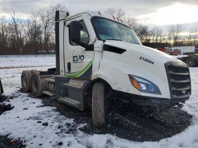 2021 FREIGHTLINER CASCADIA 1, 