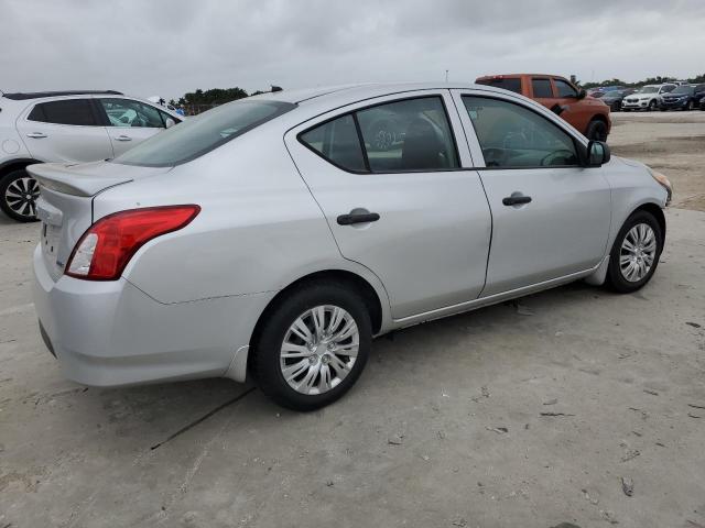 3N1CN7APXFL807689 - 2015 NISSAN VERSA S GRAY photo 3