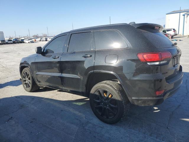 1C4RJFAG3JC502584 - 2018 JEEP GRAND CHER LAREDO BLACK photo 2