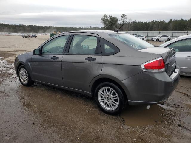 1FAHP3FN8AW218467 - 2010 FORD FOCUS SE SILVER photo 2