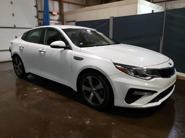 5XXGT4L3XLG404512 - 2020 KIA OPTIMA LX WHITE photo 4