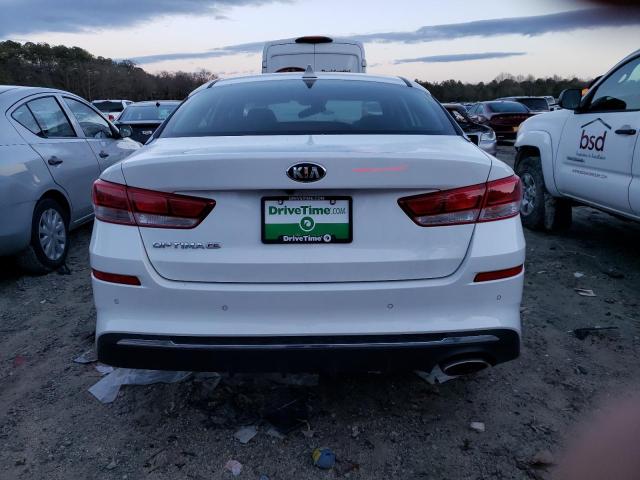 5XXGT4L31KG312526 - 2019 KIA OPTIMA LX WHITE photo 6