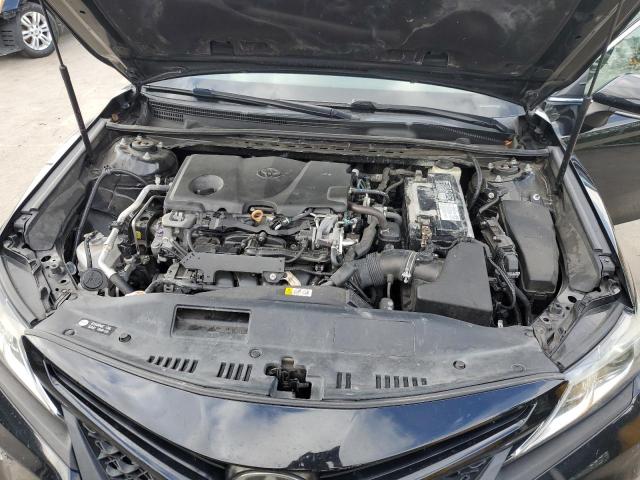 4T1B11HK8JU126453 - 2018 TOYOTA CAMRY L BLACK photo 11