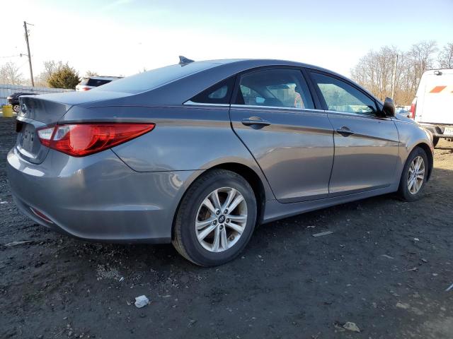 5NPEB4AC0DH712260 - 2013 HYUNDAI SONATA GLS GRAY photo 3