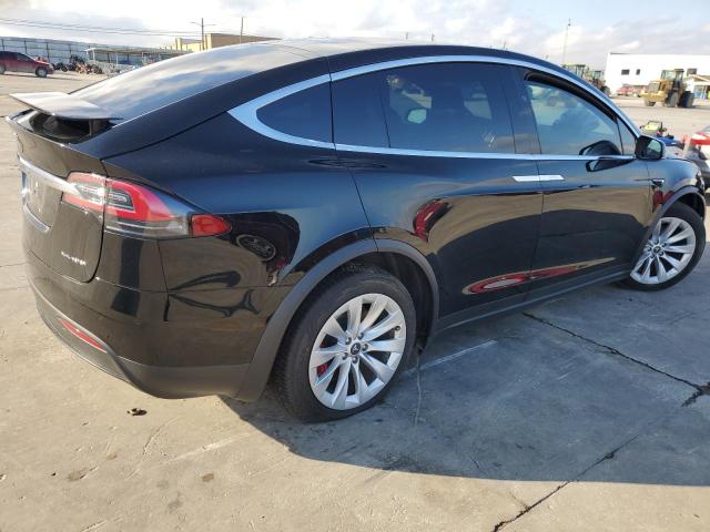 5YJXCBE2XHF066838 - 2017 TESLA MODEL X BLACK photo 3