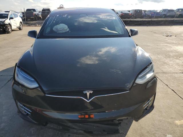 5YJXCBE2XHF066838 - 2017 TESLA MODEL X BLACK photo 5