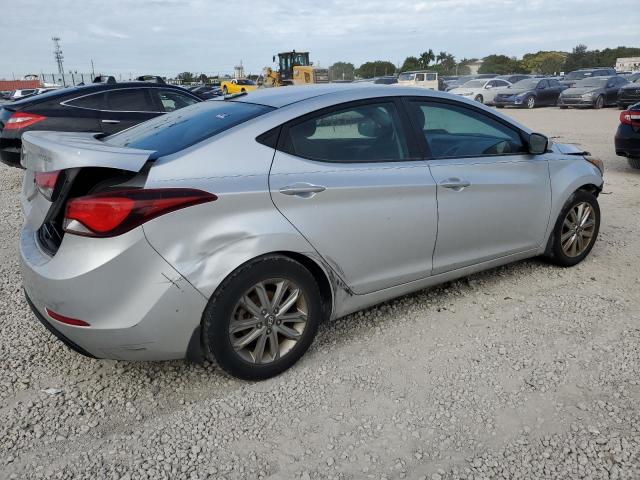 5NPDH4AE7GH656172 - 2016 HYUNDAI ELANTRA SE SILVER photo 3