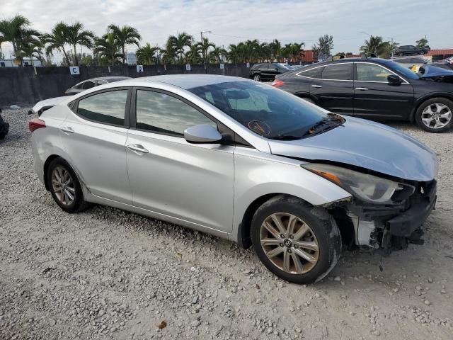 5NPDH4AE7GH656172 - 2016 HYUNDAI ELANTRA SE SILVER photo 4