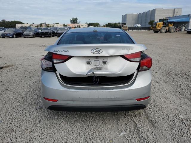 5NPDH4AE7GH656172 - 2016 HYUNDAI ELANTRA SE SILVER photo 6