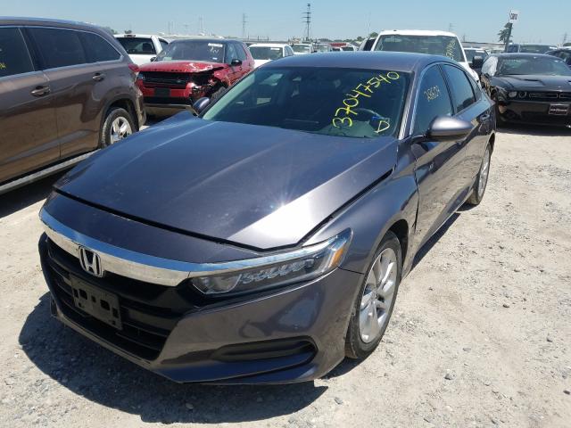 1HGCV1F15JA257124 - 2018 HONDA ACCORD LX  photo 2