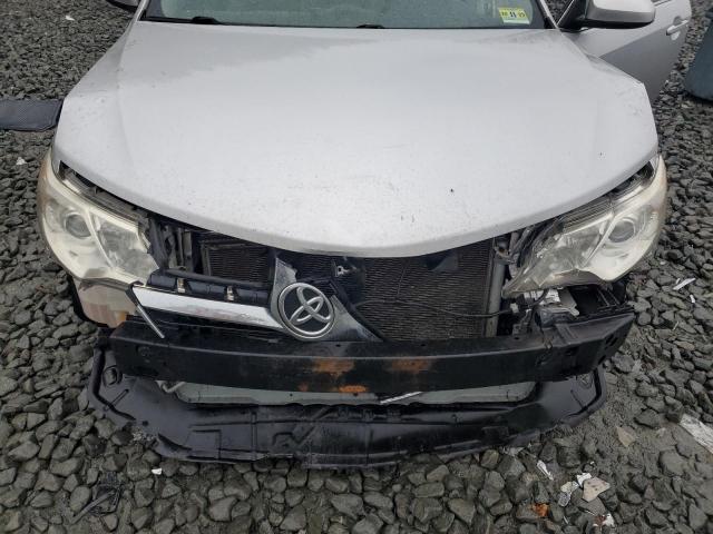 4T1BF1FKXEU437375 - 2014 TOYOTA CAMRY L SILVER photo 11