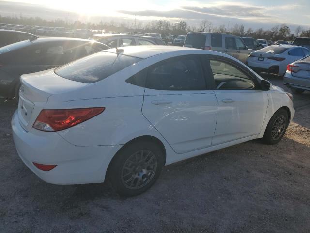 KMHCT4AEXDU518682 - 2013 HYUNDAI ACCENT GLS WHITE photo 3