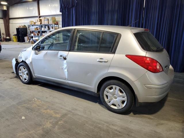 3N1BC1CP1BL449579 - 2011 NISSAN VERSA S SILVER photo 2