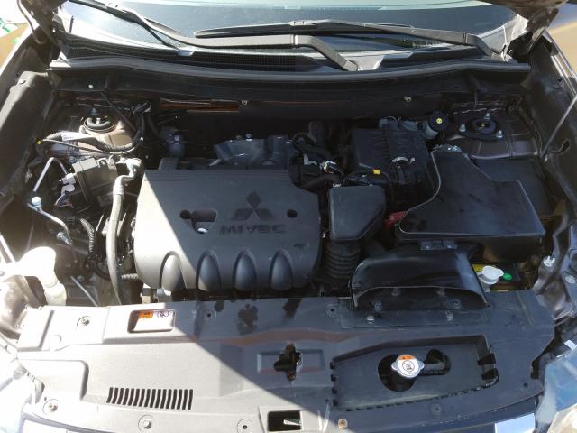 JA4AD2A36HZ013429 - 2017 MITSUBISHI OUTLANDER ES  ფოტო 7