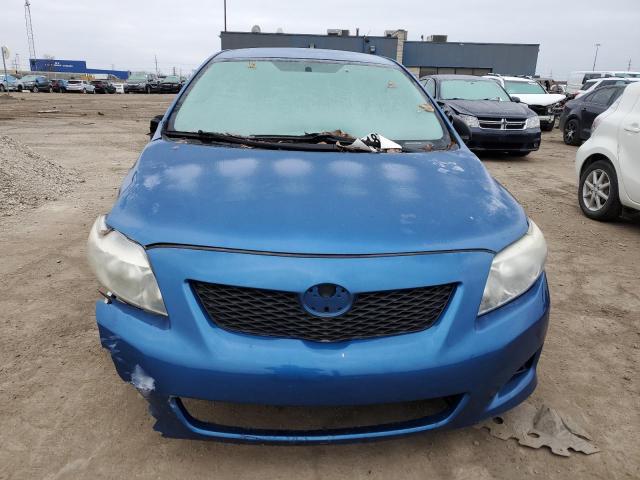 1NXBU4EE1AZ306302 - 2010 TOYOTA COROALLA BASE BLUE photo 5