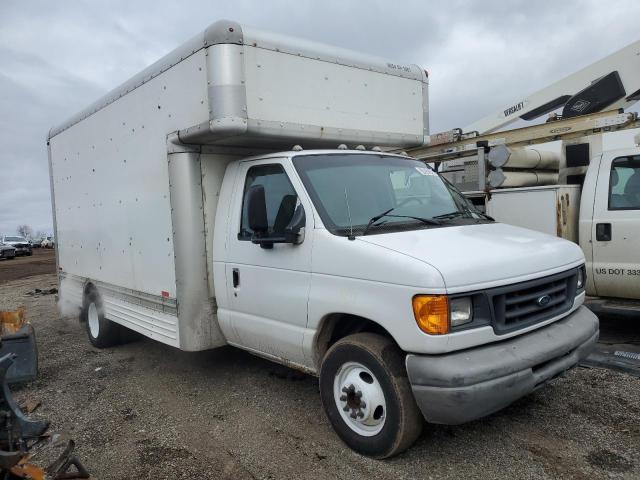 1FDXE45S67DA24528 - 2007 FORD ECONOLINE WHITE photo 1