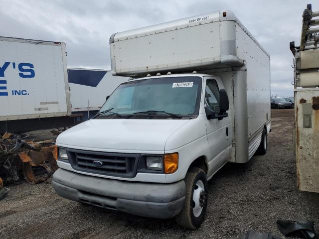 1FDXE45S67DA24528 - 2007 FORD ECONOLINE WHITE photo 2