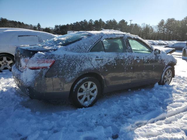 4T4BF3EK5BR105357 - 2011 TOYOTA CAMRY BASE GRAY photo 3